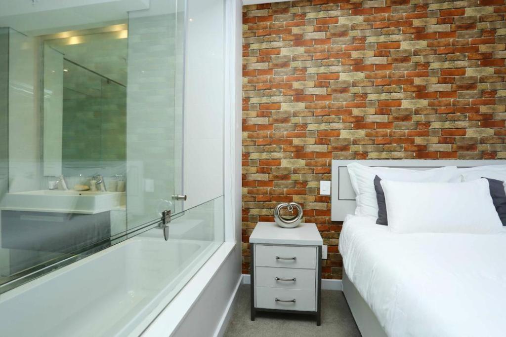 Sandton Skye Apartments جوهانسبورغ المظهر الخارجي الصورة