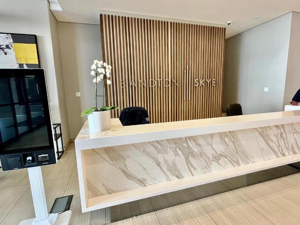 Sandton Skye Apartments جوهانسبورغ المظهر الخارجي الصورة
