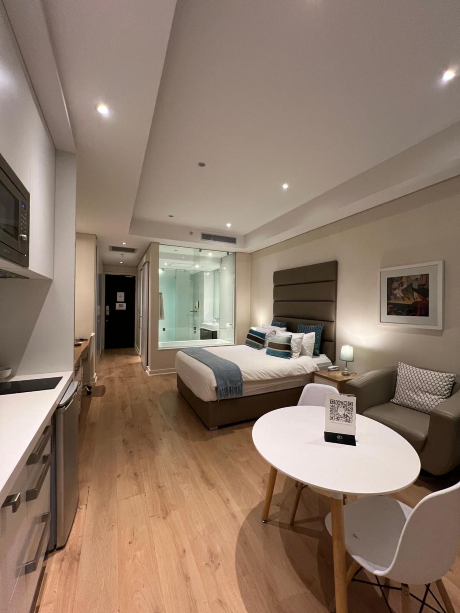 Sandton Skye Apartments جوهانسبورغ المظهر الخارجي الصورة