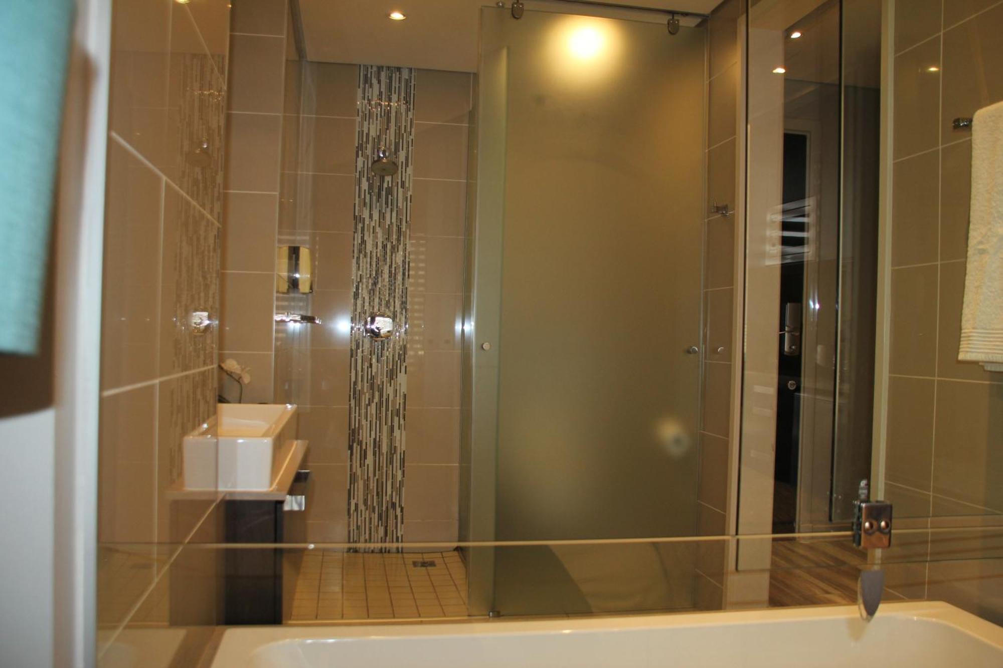 Sandton Skye Apartments جوهانسبورغ المظهر الخارجي الصورة